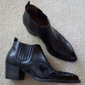 NWOT Christian Di Riccio Black Cowboy Bootie